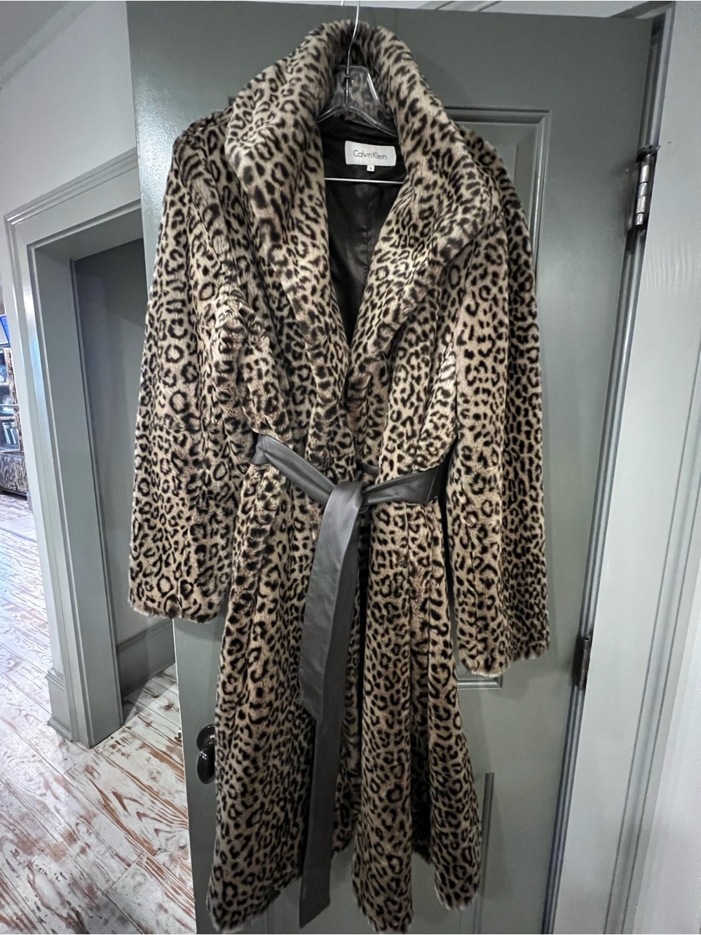 Vintage Calvin  Klein Women's Leopard Faux-Fur Trench Coat